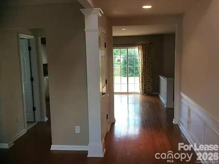9204 Bellegarde Dr — Photo 3