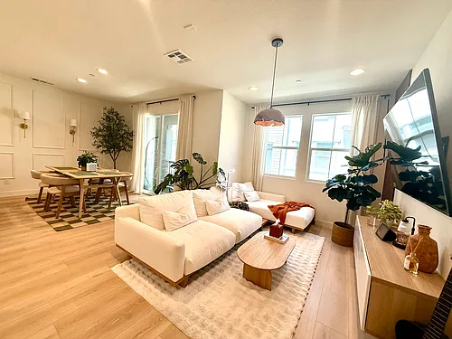2712 Elderflower St Photo 1