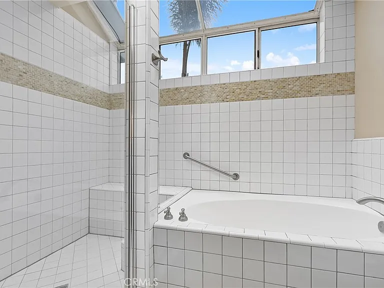 2684 Pala Mesa Ct — Photo 24