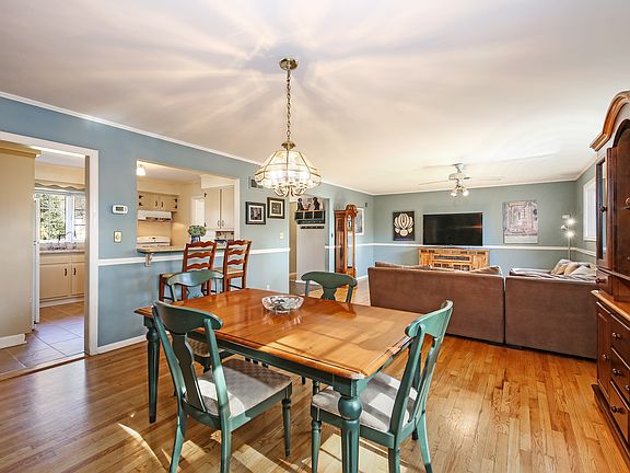 65 Windingwood Road S