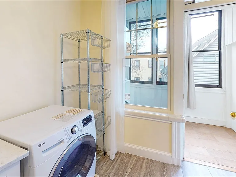 311 Tappan St #3 — Photo 19