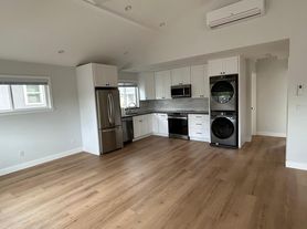 529 Jackson Ave, Redwood City, CA