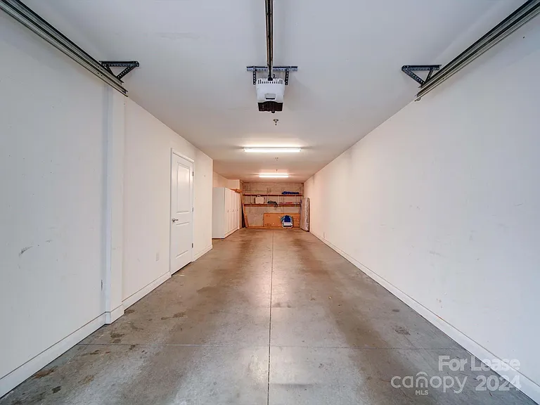 546 New Bern Station Ct — Photo 40