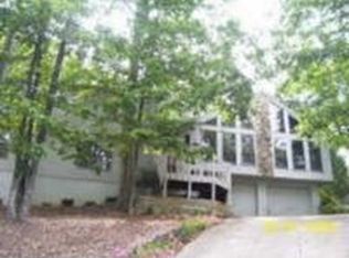 2181 Deep Woods Way, Marietta, GA 30062