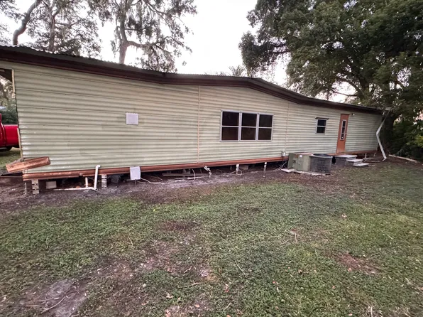 37529 Waverly Ave, Zephyrhills, FL 33541