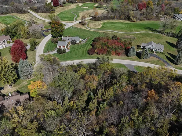 114 W Glen Hollow Rd, Galena, IL 61036