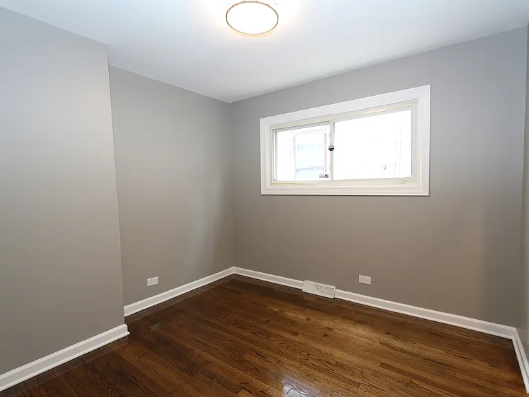 1413 W 112th Pl — Photo 12
