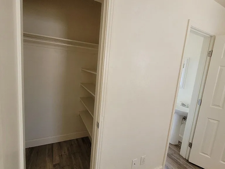 709 S Encina St #A — Photo 8
