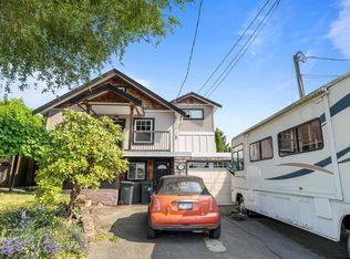 316 Laval Sq, Coquitlam, BC V3K2C8