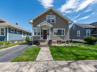 1617 Jackson St, North Chicago, IL