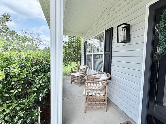 3rd image of 4604 Miller Dr