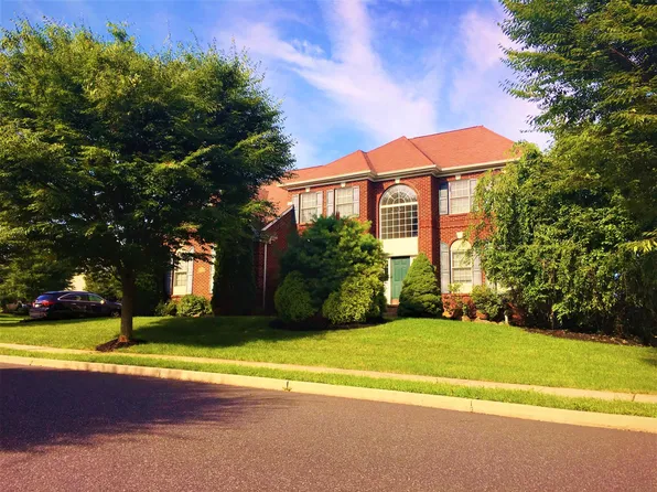 3535 Sunnyside Rd, Center Valley, PA 18034
