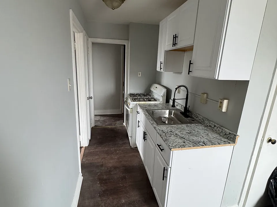 7046 Frankford Ave #2R