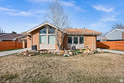 2089 E Donegal Cir #2089 Photo 1 2089 E Donegal Cir #2089 Photo 1