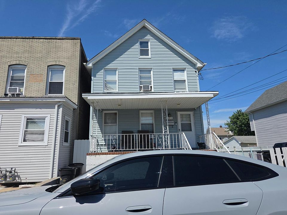 1st image of 36 Lincoln Ave