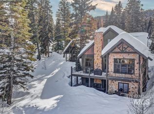 51 Pinnacle Ct, Donnelly, ID 83615