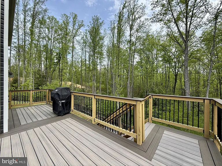 311 Rock Raymond Dr — Photo 36