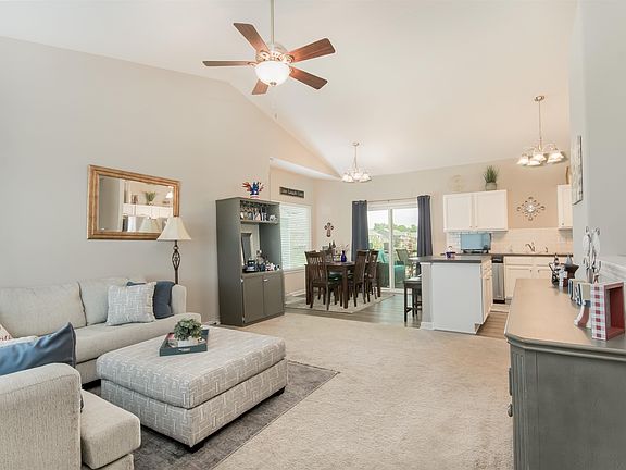 5th image of 2510 N Davin Ct