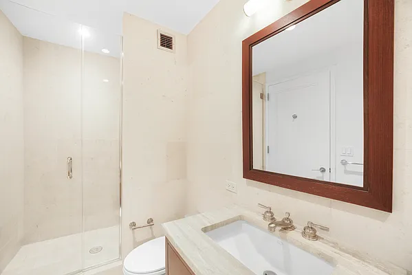 Rented by Nest Seekers International | media 9