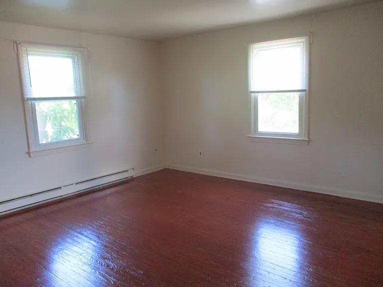218 E Gilpin Ave #A — Photo 3
