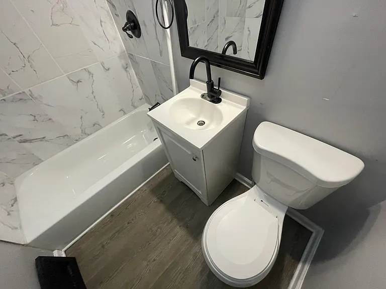 5303 Brooklyn Ave — Photo 7
