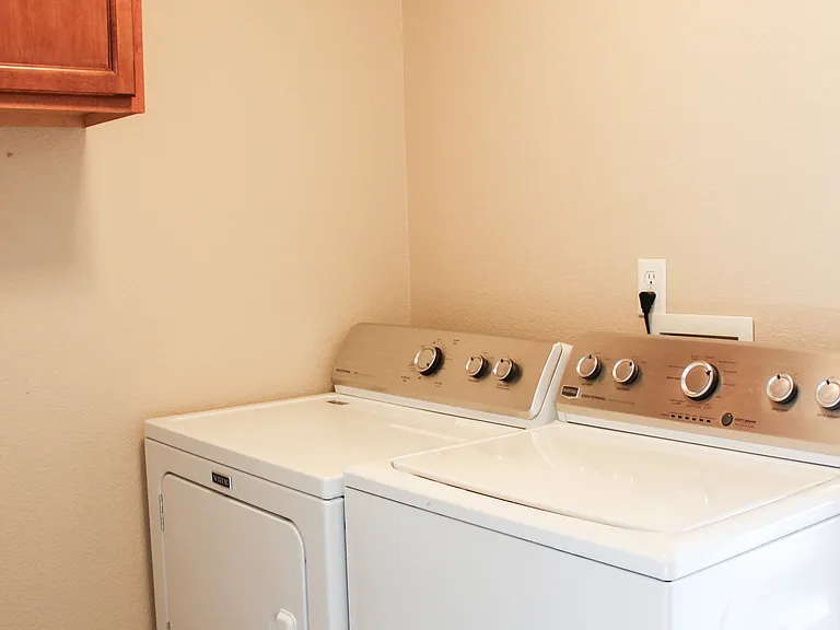6024 W 1st St #3 — Photo 39
