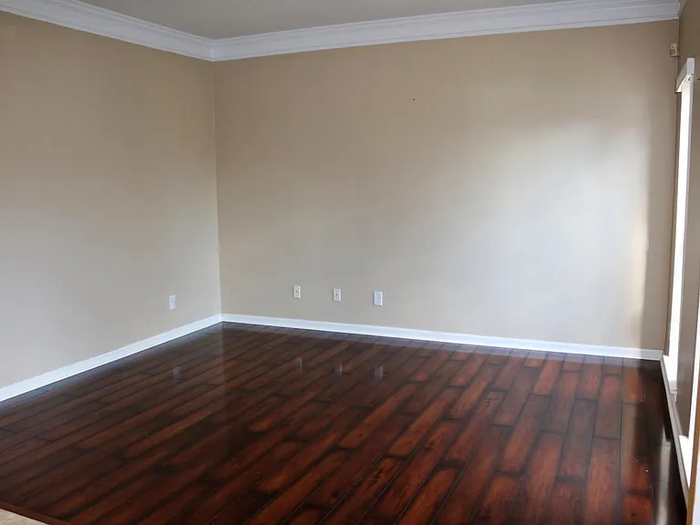 3516 Cole Mill Rd — Photo 3