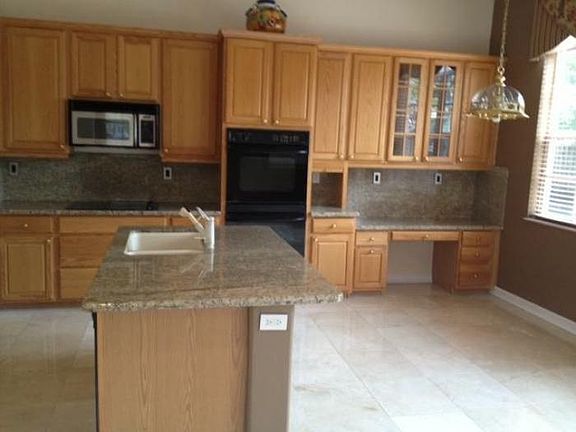 2nd image of 11232 NW 71st Ter