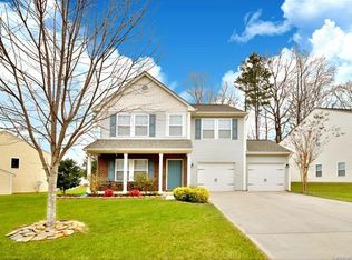 9610 Fernspray Rd, Charlotte, NC 28215