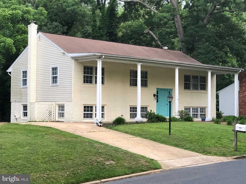 1st image of 1909 Sleepy Hollow Ln