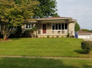 9020 Wanlou Dr, Louisville, KY 40272