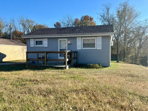 2658 W Farm Road 182