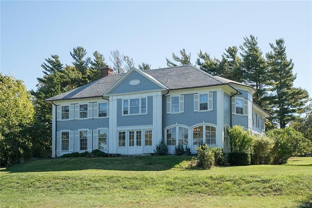 6152 Old Lake Shore Rd, Lake View, NY 14085 Zillow