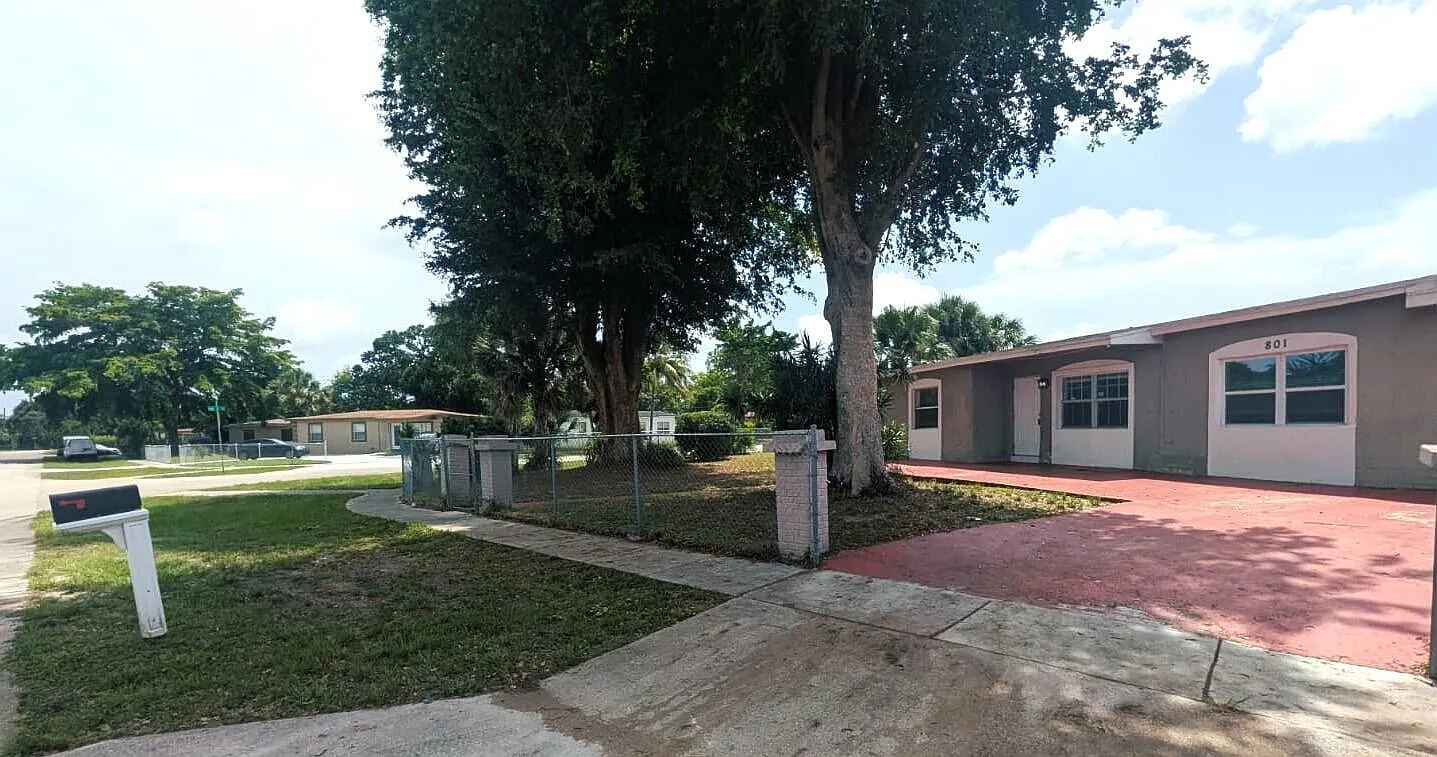 3 bed, 2.0 bath, 1531 sqft, $2,450 — Photo 3