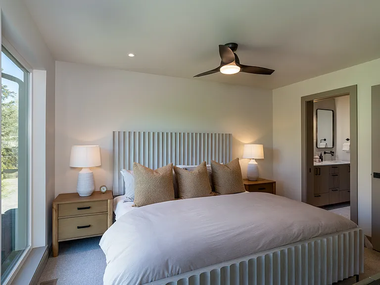 317 N River St #2 — Photo 8