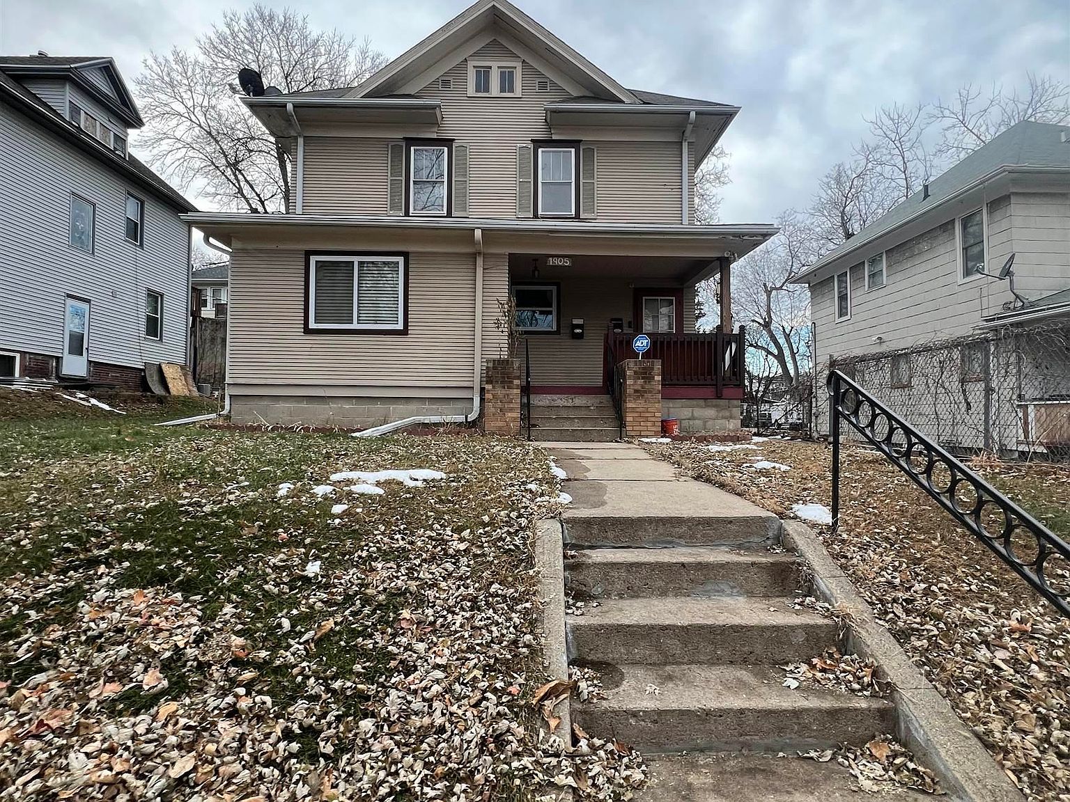 1905 Douglas St 3, Sioux City, IA 51104 MLS 823113 Zillow