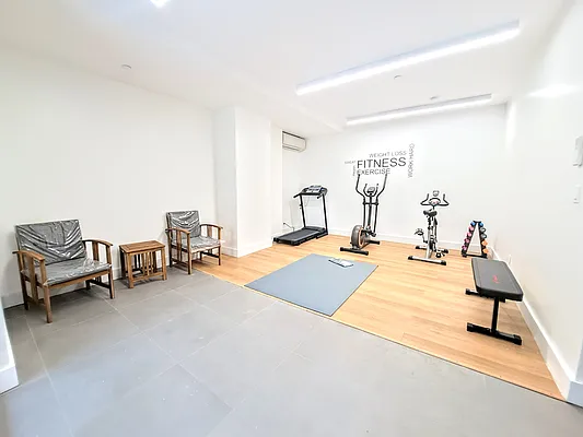 Rented by Friedman Mayer, LREB | media 8