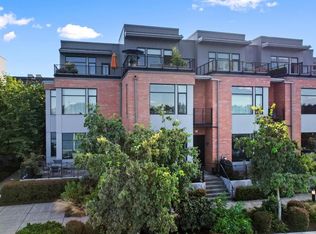 1678 NW Riverscape St, Portland, OR 97209