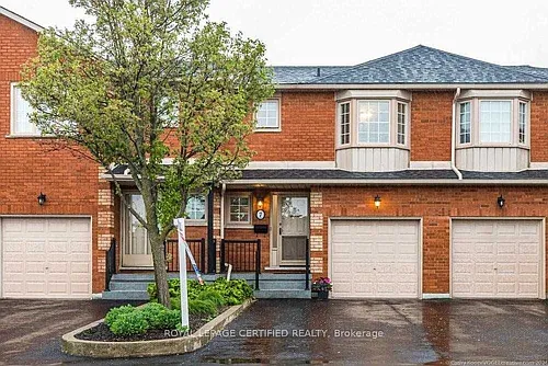 255 Mount Albion Rd #7 Photo 1
