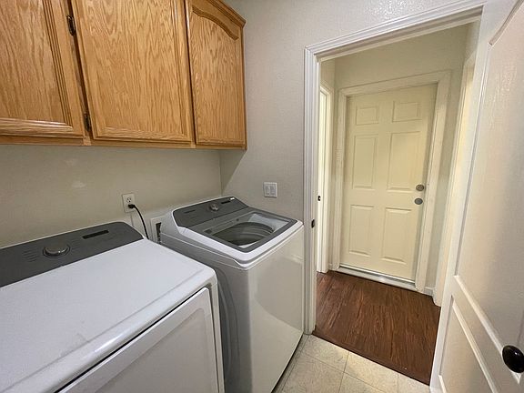 4th image of 1445 Farrell Ct