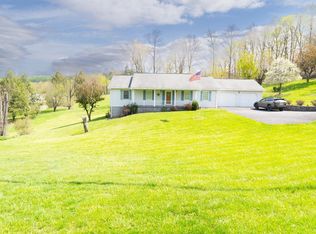 29 Long Run Rd, Fairmont, WV 26554