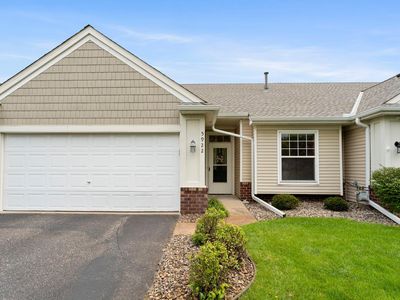 5922 Prairie Ridge Dr, Shoreview, MN, 55126