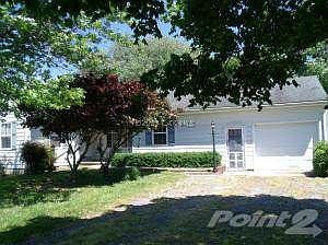 FRONT VIEW SHOWING GARAGE