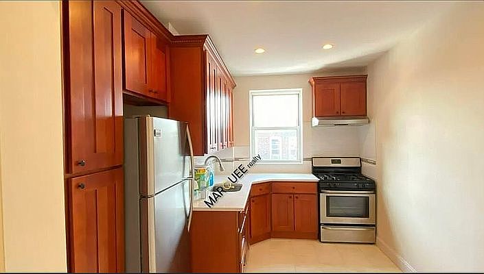 2nd image of 28-50 37th St #5C
