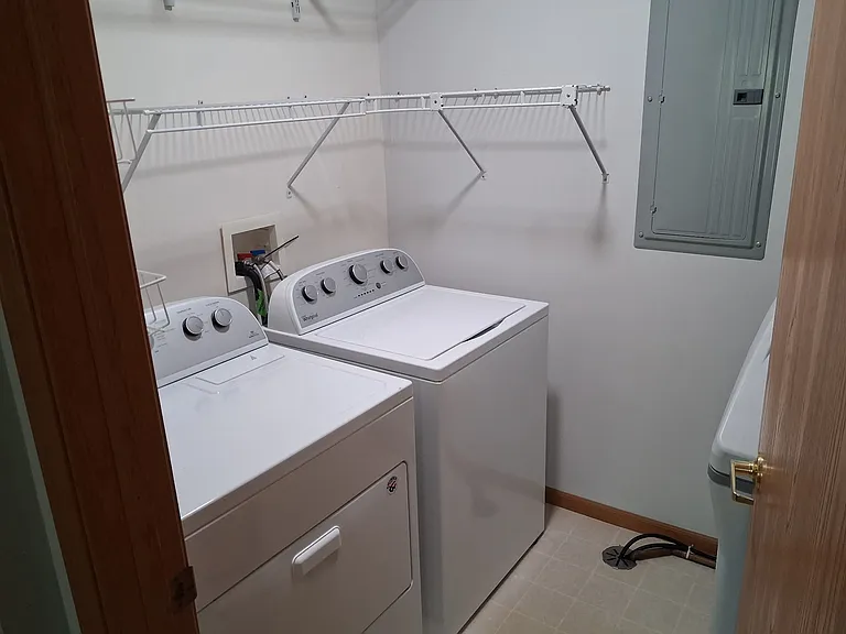 500 Cunat Blvd #2B — Photo 11
