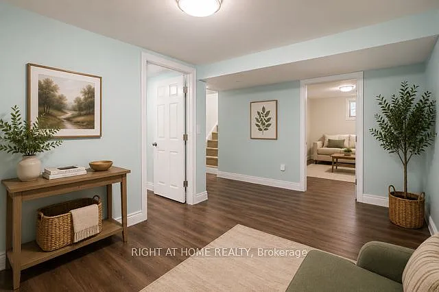 134 Victor Blvd #LOWER LEVEL — Photo 11