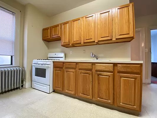 2nd image of 25-11 42nd St
