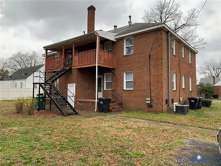 419 Joe Johnson Ave #2 — Photo 2