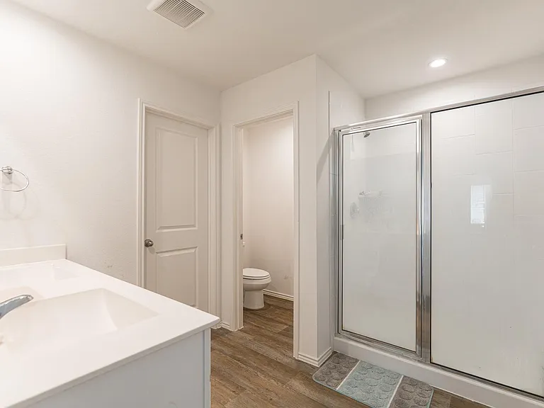 4318 Freya Pointe Dr — Photo 17