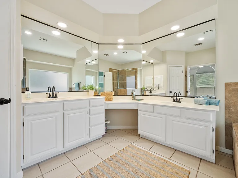 10912 Grassmere Ct — Photo 15